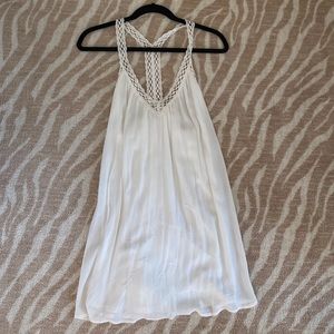 Brand new super pretty Lulu’s white sundress